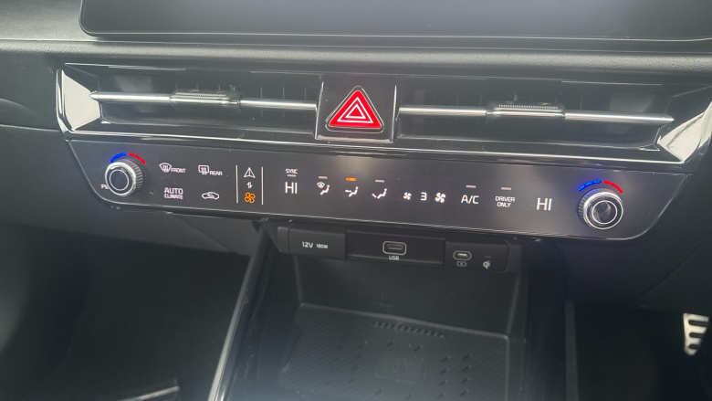 Kia Niro 1.6 GDi 168 PHEV 4 5dr DCT Estate